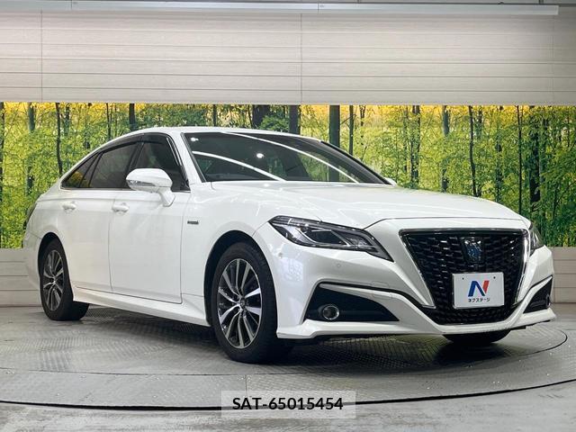 Toyota CROWN HYBRID 2019-09 8222626-15