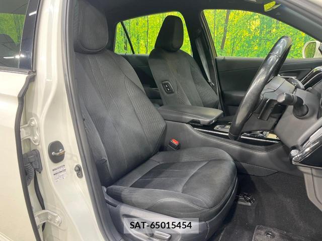 Toyota CROWN HYBRID 2019-09 8222626-7