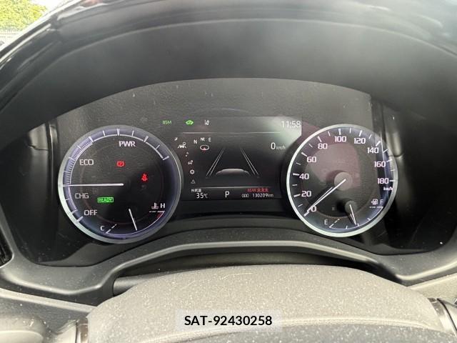 Toyota CROWN HYBRID 2021-07 8222811-12