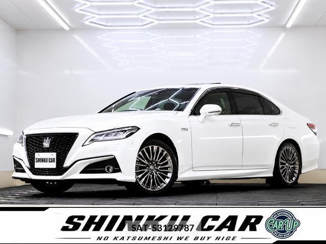 Toyota CROWN HYBRID 2020-06 8222937-0