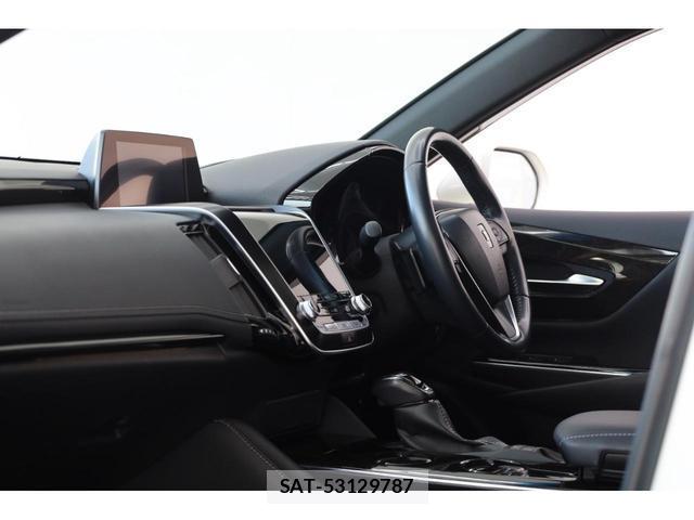 Toyota CROWN HYBRID 2020-06 8222937-15
