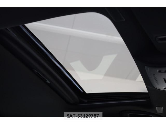 Toyota CROWN HYBRID 2020-06 8222937-3