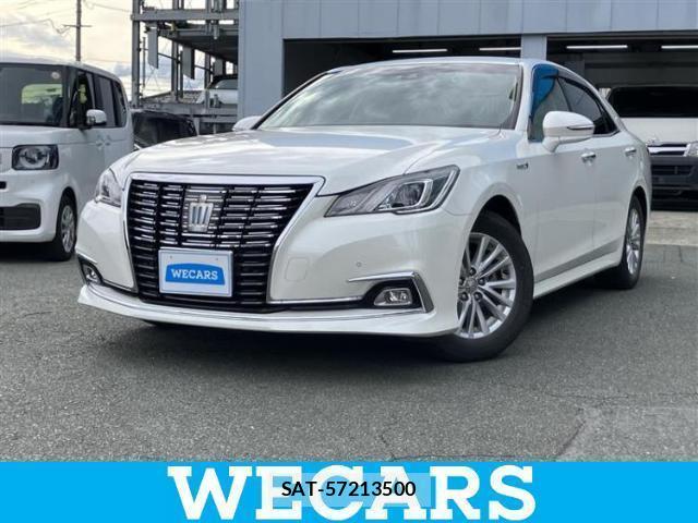 Toyota CROWN HYBRID 2017-01 8223417-0
