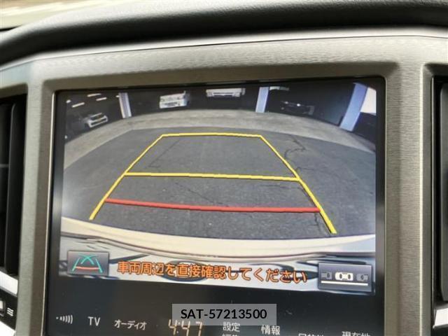 Toyota CROWN HYBRID 2017-01 8223417-10
