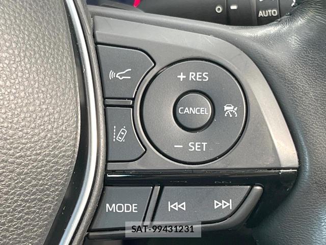Toyota CROWN HYBRID 2019-08 8223986-5