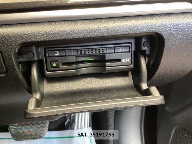 Toyota CROWN HYBRID 2015-08 8224574-2