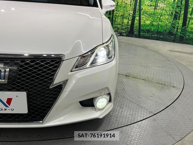 Toyota CROWN HYBRID 2015-03 8224700-11