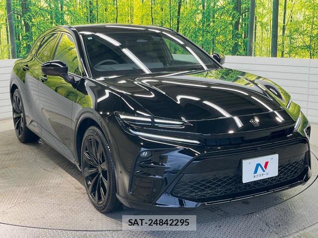 Toyota CROWN 2024-10 8216115-15