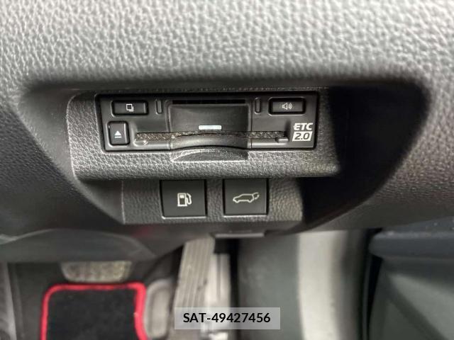 Toyota CROWN 2024-05 8216385-10