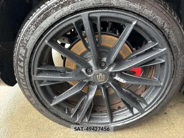 Toyota CROWN 2024-05 8216385-8