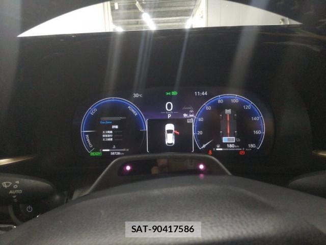 Toyota CROWN 2024-05 8217008-5