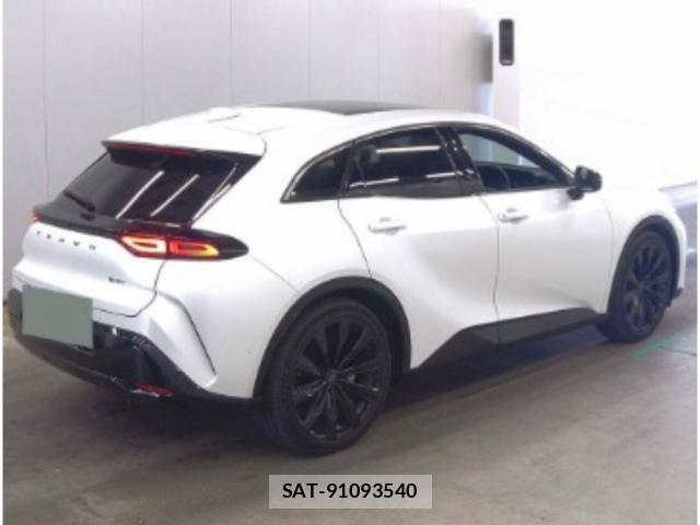 Toyota CROWN 2023-11 8218912-4