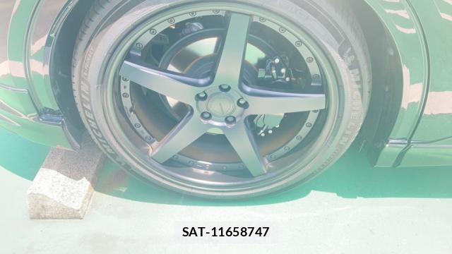 Toyota CROWN 2024-06 8220041-3