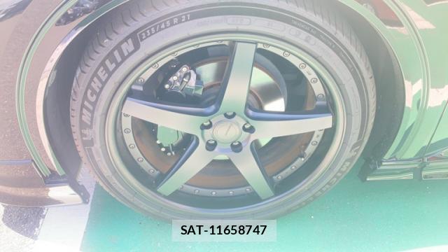 Toyota CROWN 2024-06 8220041-6
