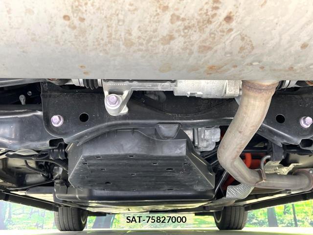 Toyota CROWN 2024-12 8220849-18