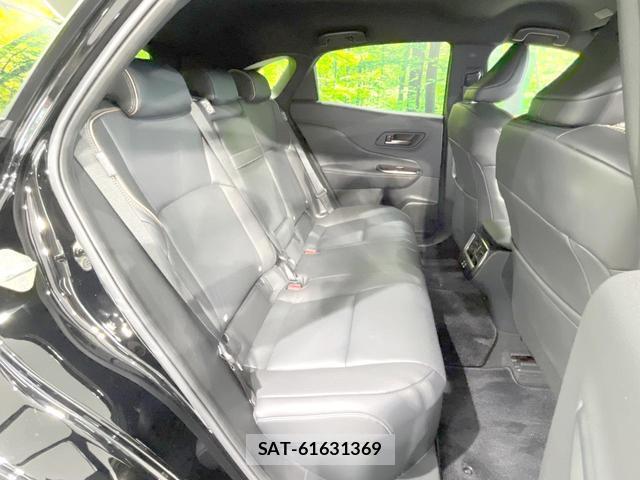 Toyota CROWN 2024-07 8221857-8