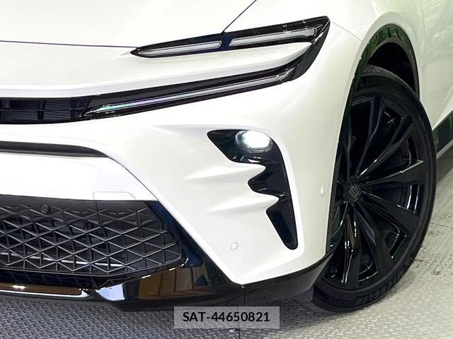Toyota CROWN 2025-06 8222023-12