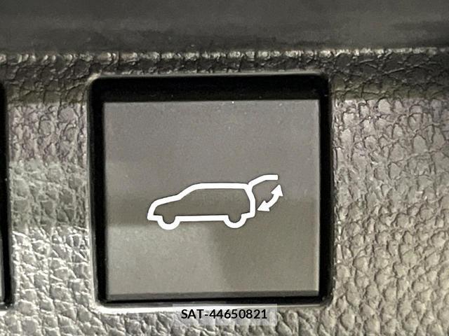 Toyota CROWN 2025-06 8222023-5