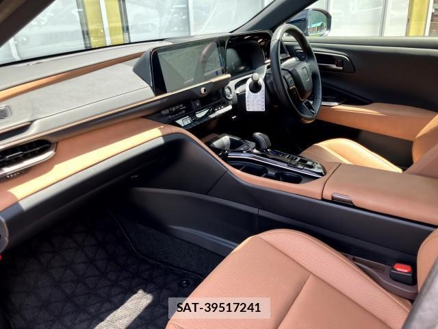 Toyota CROWN 2024-10 8222173-16
