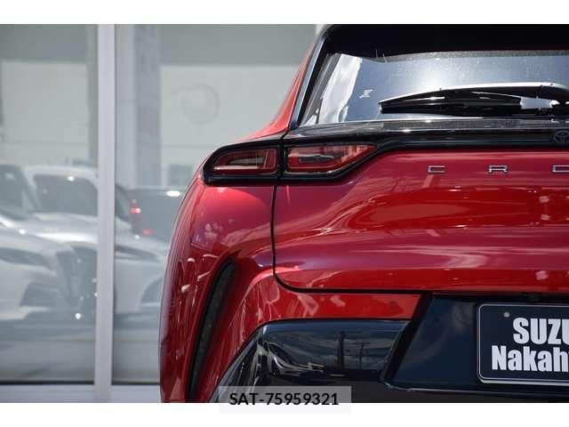 Toyota CROWN 2023-11 8223224-11
