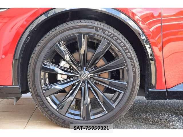 Toyota CROWN 2023-11 8223224-15