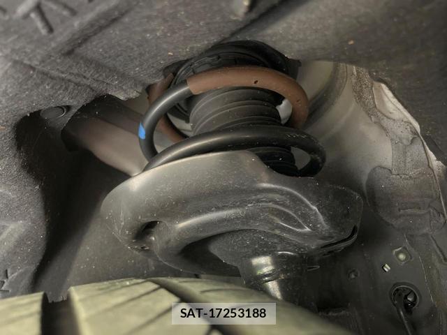 Toyota CROWN 2023-12 8223995-19