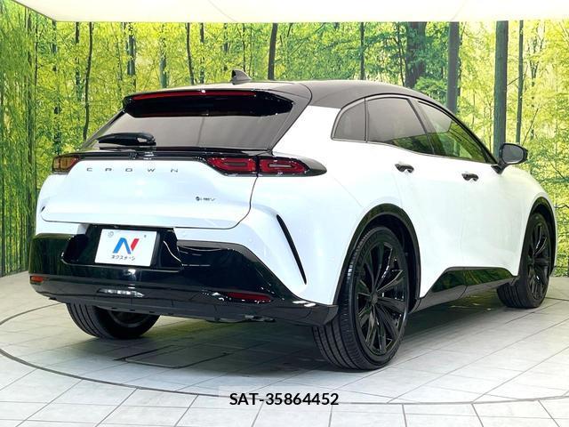 Toyota CROWN 2024-02 8224140-16