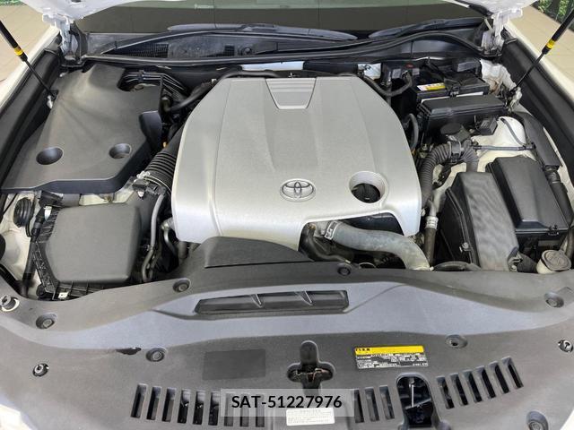 Toyota CROWN 2013-01 8216682-18