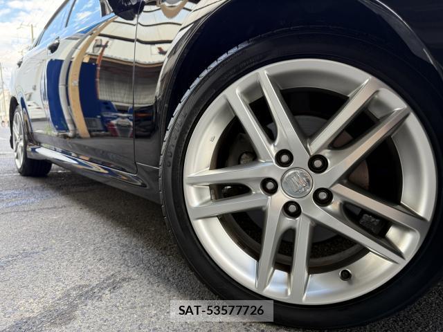 Toyota CROWN 2010-12 8216715-4