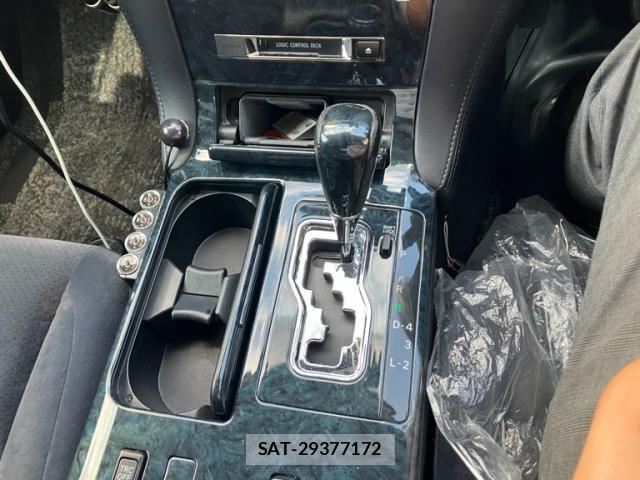 Toyota CROWN 2004-02 8217157-19