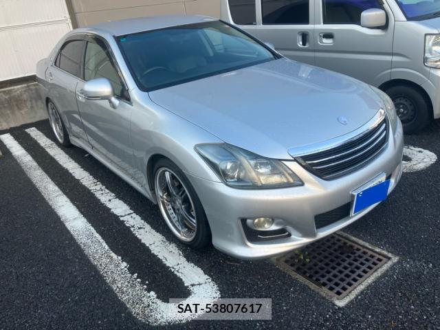 Toyota CROWN 2008-03 8217215-1