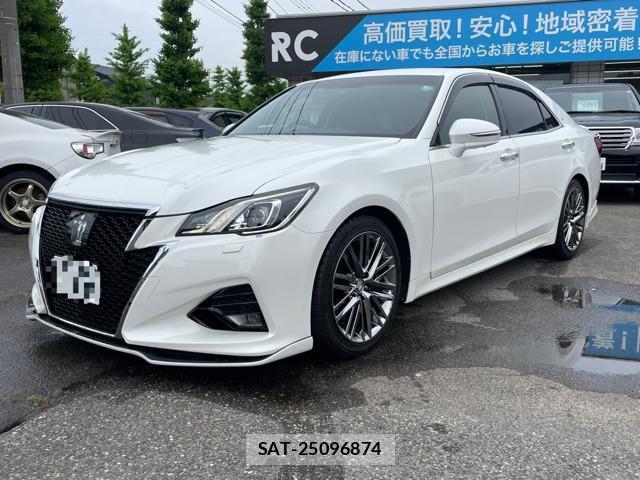 Toyota CROWN 2016-03 8218129-0