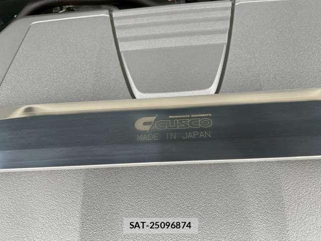 Toyota CROWN 2016-03 8218129-12