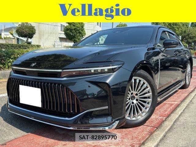 Toyota CROWN 2024-02 8218372-1