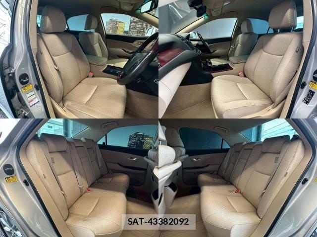 Toyota CROWN 2008-03 8218463-3