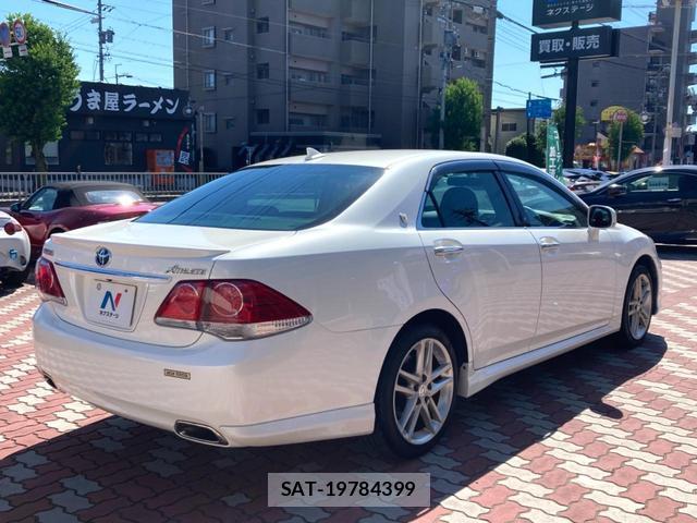 Toyota CROWN 2010-03 8219491-16