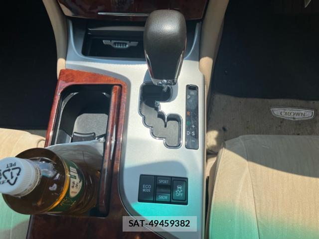 Toyota CROWN 2012-06 8219573-14