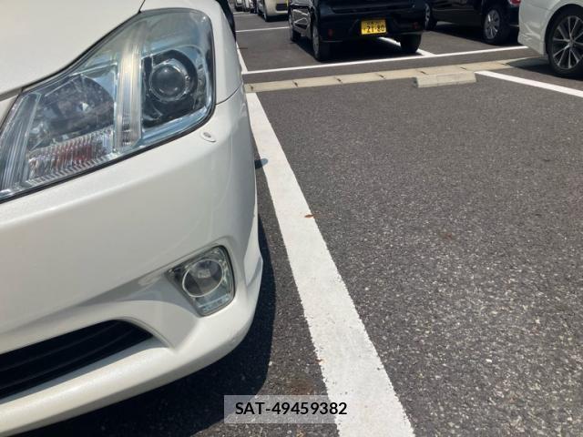 Toyota CROWN 2012-06 8219573-3