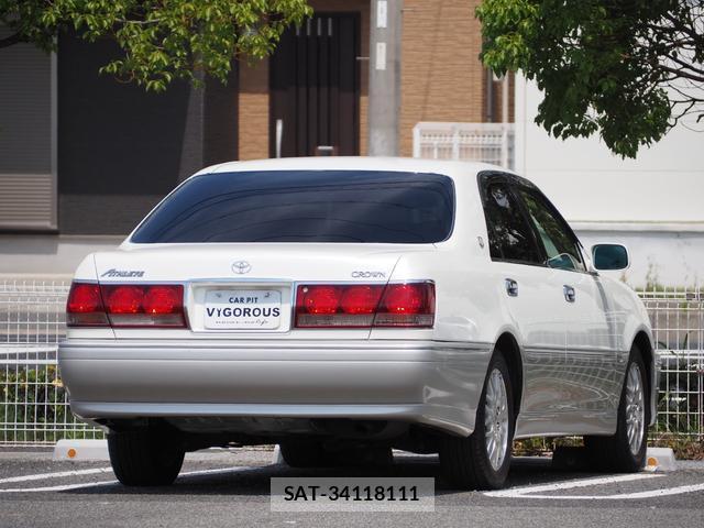 Toyota CROWN 2002-03 8220334-3
