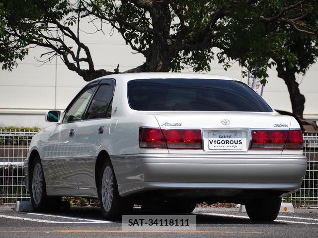 Toyota CROWN 2002-03 8220334-5