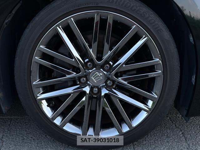 Toyota CROWN 2013-07 8220818-4