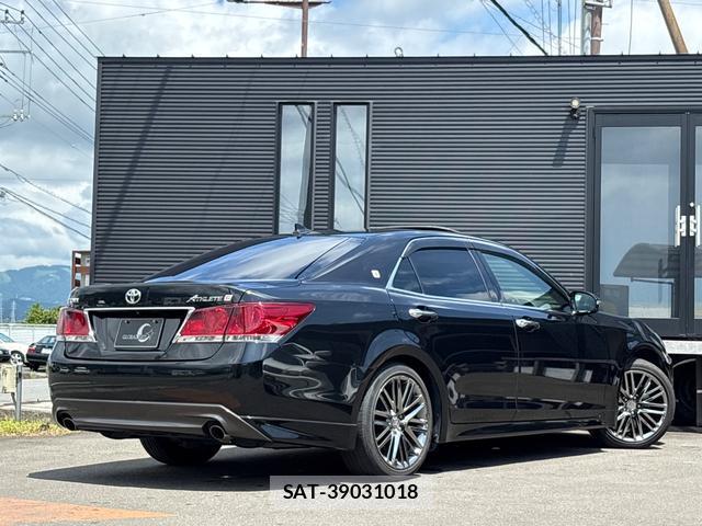 Toyota CROWN 2013-07 8220818-6