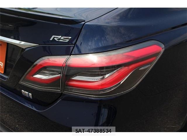 Toyota CROWN 2019-09 8221922-17