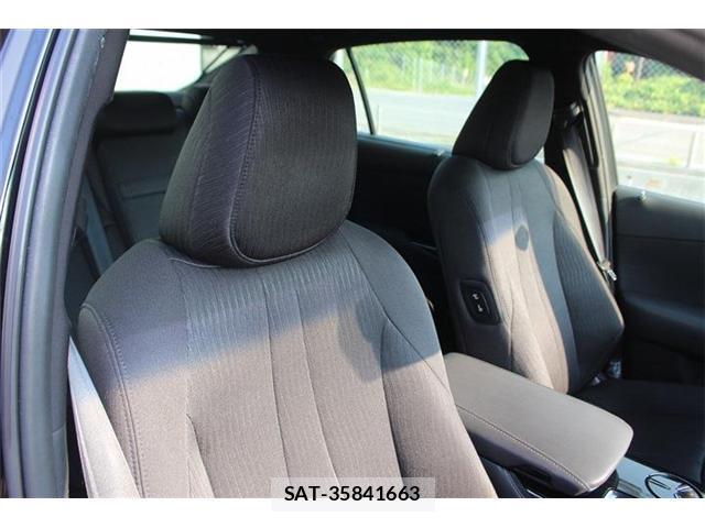 Toyota CROWN 2020-06 8221923-15