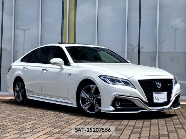 Toyota CROWN 2018-08 8222174-0
