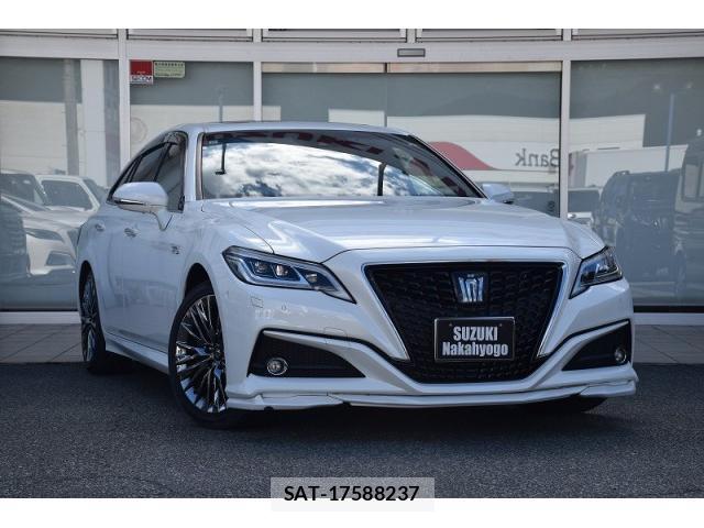 Toyota CROWN 2019-09 8223213-0