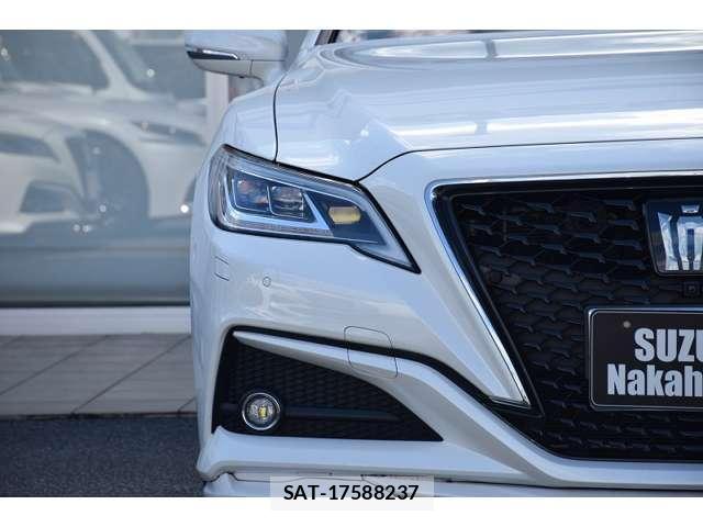 Toyota CROWN 2019-09 8223213-5