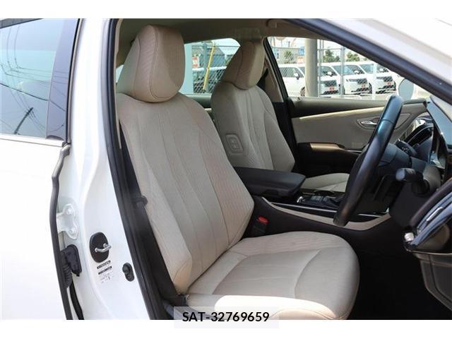 Toyota CROWN 2018-08 8223734-14