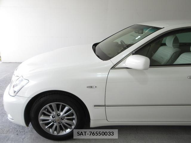 Toyota CROWN 2008-01 8224183-4