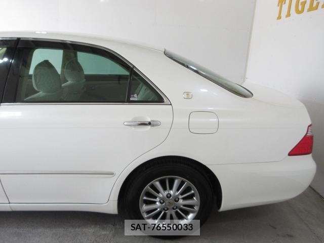 Toyota CROWN 2008-01 8224183-5